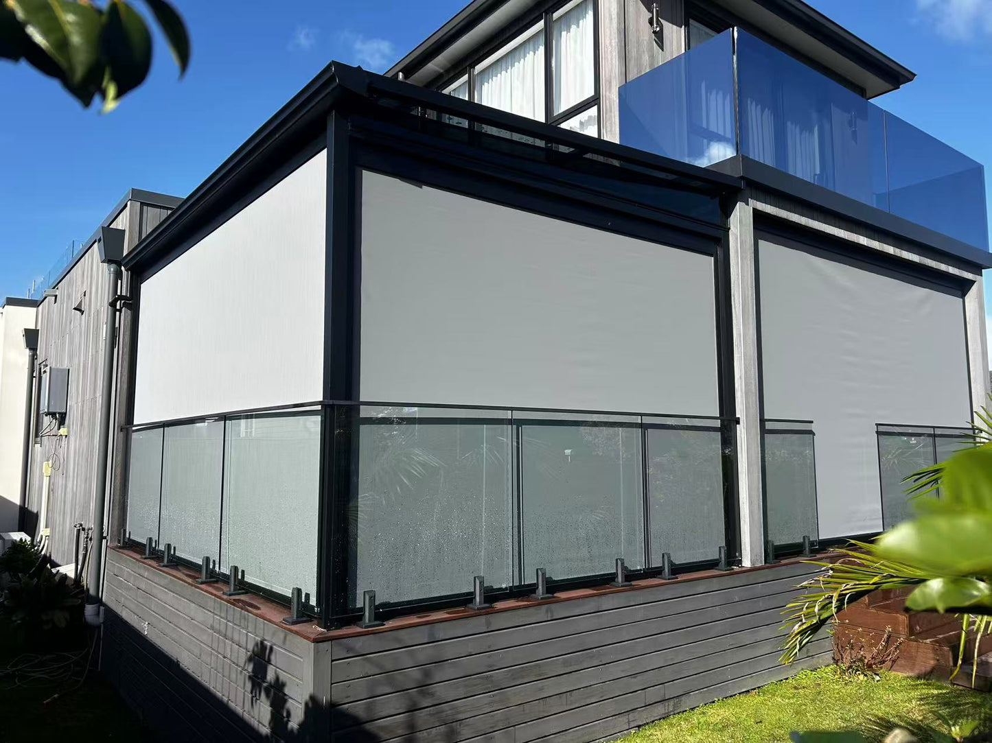 GC Living Blind For Pergola