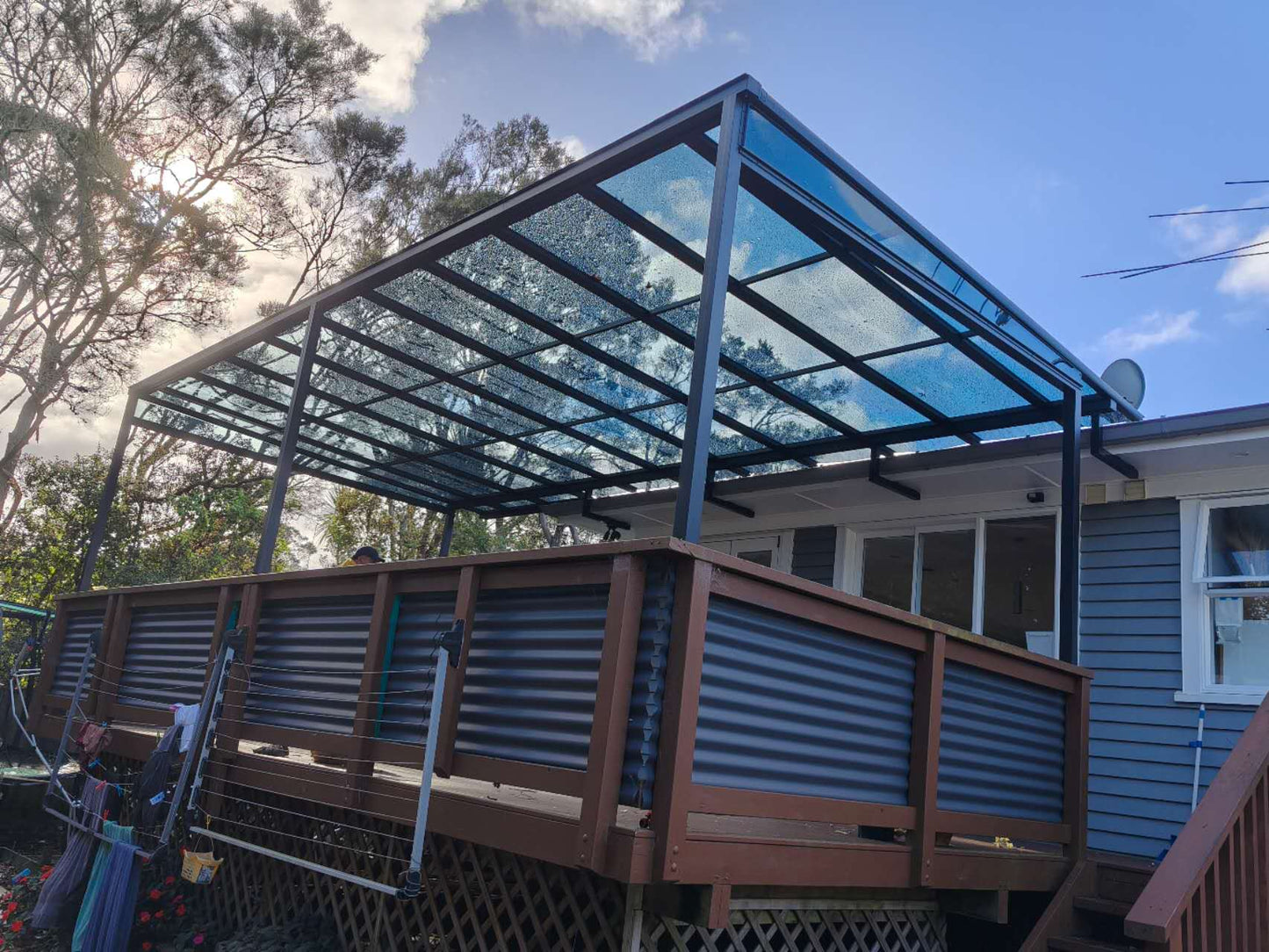 Outdoor blinds