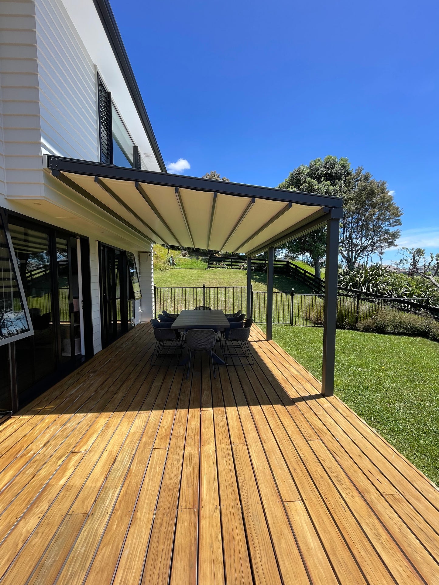Retractable Awning