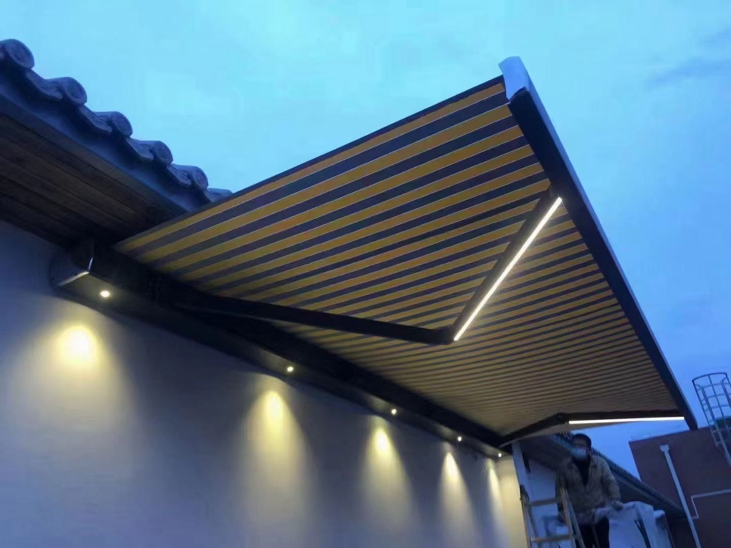 Retractable Awning